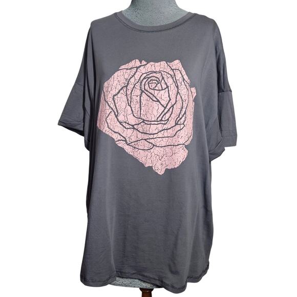 Gray Rose Graphic Cotton Blend Tee Size XXL - Picture 1 of 4